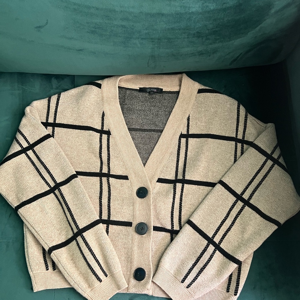 Plaid Beige and Black Women's Sweater